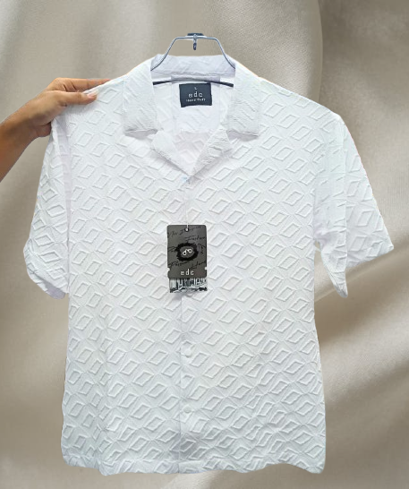 ট্রেন্ডি সাদা টেক্সচার ডিজাইন হাফ হাতা শার্ট